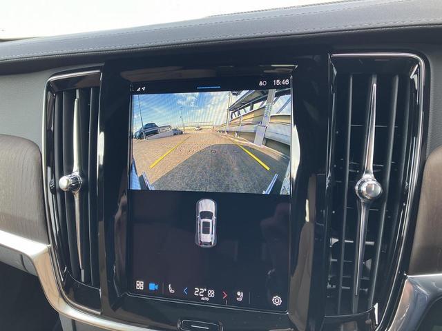 Ｖ９０ アルティメット　Ｂ５　グーグル搭載　スマホ遠隔操作　マイルドハイブリッド　パイロットアシスト　メーカー保証　３６０カメラ　マッサージ機能付きシート　ブロンドレザー　試乗車（31枚目）