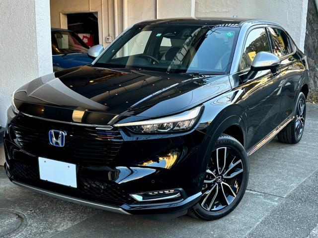 ヴェゼル ｅ：ＨＥＶ　ＰＬａＹ■ワンオーナー■パノラマツートンルーフ■　◎走行５千ｋｍ！■グレージュレザー■センシング■９ｉｎナビ■コネクトディスプレイ■ハンズフリーパワーバックドア■リアベンチレーション■ステアリング＆シートヒータ■ワイヤレス充電器■ブラインドスポット■（3枚目）