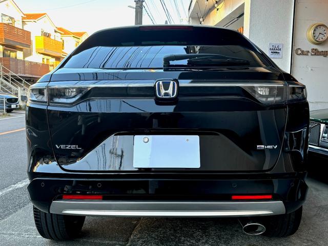 ヴェゼル ｅ：ＨＥＶ　ＰＬａＹ■ワンオーナー■パノラマツートンルーフ■　◎走行５千ｋｍ！■グレージュレザー■センシング■９ｉｎナビ■コネクトディスプレイ■ハンズフリーパワーバックドア■リアベンチレーション■ステアリング＆シートヒータ■ワイヤレス充電器■ブラインドスポット■（6枚目）