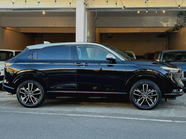 ヴェゼル ｅ：ＨＥＶ　ＰＬａＹ■ワンオーナー■パノラマツートンルーフ■　◎走行５千ｋｍ！■グレージュレザー■センシング■９ｉｎナビ■コネクトディスプレイ■ハンズフリーパワーバックドア■リアベンチレーション■ステアリング＆シートヒータ■ワイヤレス充電器■ブラインドスポット■（8枚目）