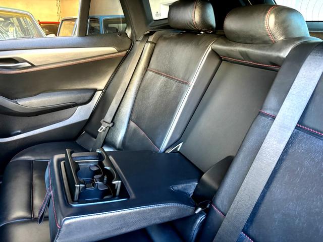 X1 sDrive 18i Mスポーツ■ブラックレザー■Mスポサス ■Mスポーツ専用18inアルミ&前後エアロ&サスペンション■Mスポーツ専用インテリア■シートヒータ■純正HDDナビ■バックカメラ■スマートキー■ミラー内蔵ETC■idrive■お手軽コンパクトSUV■(16枚目)