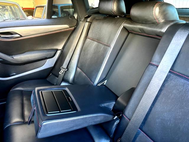 X1 sDrive 18i Mスポーツ■ブラックレザー■Mスポサス ■Mスポーツ専用18inアルミ&前後エアロ&サスペンション■Mスポーツ専用インテリア■シートヒータ■純正HDDナビ■バックカメラ■スマートキー■ミラー内蔵ETC■idrive■お手軽コンパクトSUV■(34枚目)