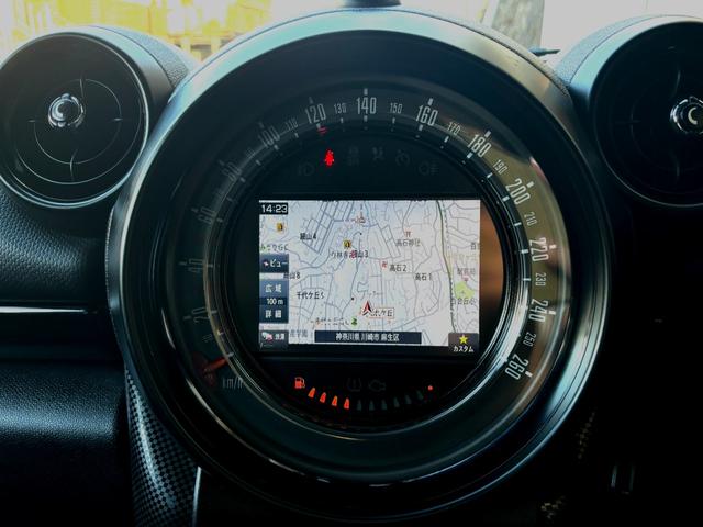 ＭＩＮＩ クーパーＳＤ　クロスオーバー■後期型■ブラックデザインＰＫＧ　■ＪＣＷ純正１８ｉｎアルミ！■ＺＢ２０型ディーゼルターボ！■純正ナビ＆フルセグＴＶ！■ドライブレコーダー■バックカメラ■パドルシフト■プッシュボタン■ハーフレザーシート■ブラックアウト■ＬＥＤライト■（24枚目）