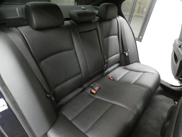 ５シリーズ ５２３ｄ　Ｍスポーツ　パノラマＳＲ　黒革　Ｄアシストプラス　ＡＣＣ　Ｂカメラ　前席Ｐシート（運転席Ｍ付）＆シートヒータ　ナビＴＶ　ＦＭＡＭ　Ｍエアロダイナミクス　コンフォートアクセス　ＨＩＤ　６１３Ｍダブルスポーク１８ＡＷ（40枚目）