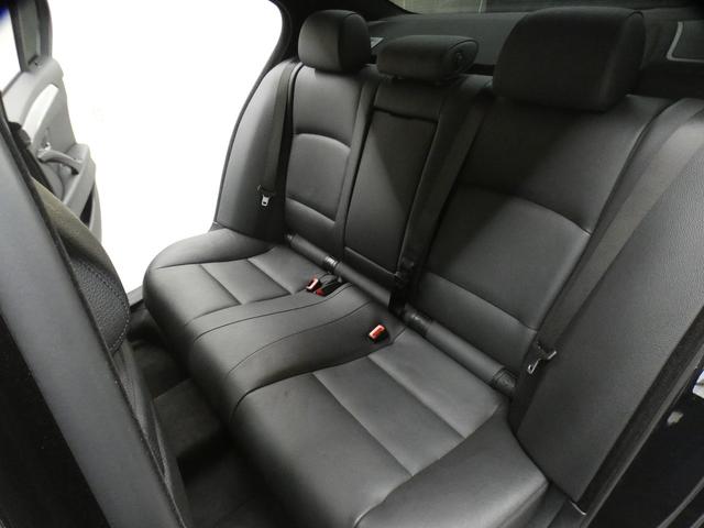 ５シリーズ ５２３ｄ　Ｍスポーツ　パノラマＳＲ　黒革　Ｄアシストプラス　ＡＣＣ　Ｂカメラ　前席Ｐシート（運転席Ｍ付）＆シートヒータ　ナビＴＶ　ＦＭＡＭ　Ｍエアロダイナミクス　コンフォートアクセス　ＨＩＤ　６１３Ｍダブルスポーク１８ＡＷ（43枚目）