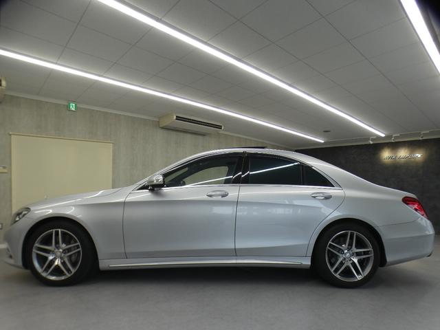 Ｓクラス Ｓ４００ハイブリッド　エクスクルーシブ　ＡＭＧスポーツＰＫＧ　禁煙黒革　パノラマＳＲ　ＲＳＰ　ディストロ　全周Ｃ　前席Ｍ付Ｐシート＆ベンチレータ＆マッサージ　前席シートヒーター　ナビＴＶ　ＦＭＡＭ　Ｐトランク　ＬＥＤライト　ＡＭＧ１９ＡＷ（5枚目）