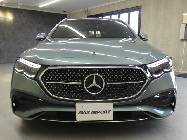 Eクラスステーションワゴン E200ステーションワゴンアバギャルドAMGラインP レザーEXC&デジタルインテリア&アドバンスドPKG 新車保証 現行 禁煙1オナ 黒革 パノラマSR ナビTV 全周C MBUXスーパースクリーン 3Dコックピット 温冷Pシート Dライト 19AW(3枚目)