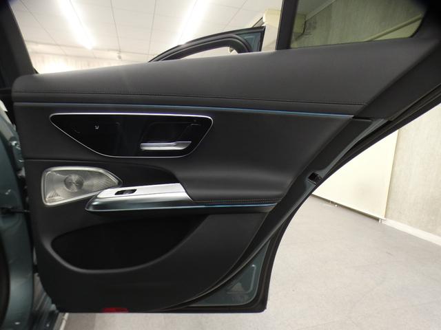 Eクラスステーションワゴン E200ステーションワゴンアバギャルドAMGラインP レザーEXC&デジタルインテリア&アドバンスドPKG 新車保証 現行 禁煙1オナ 黒革 パノラマSR ナビTV 全周C MBUXスーパースクリーン 3Dコックピット 温冷Pシート Dライト 19AW(38枚目)