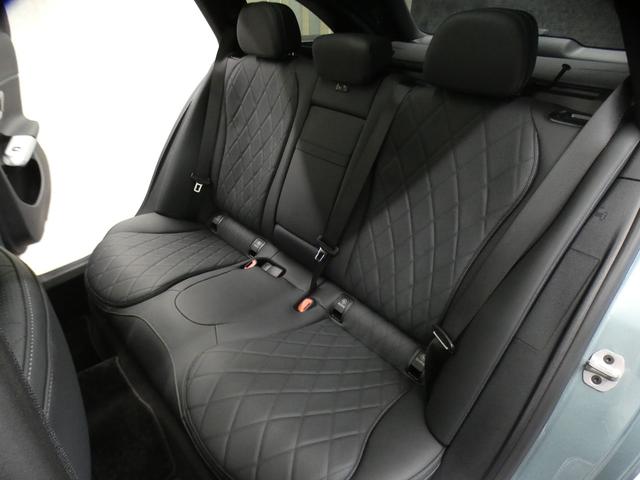 Eクラスステーションワゴン E200ステーションワゴンアバギャルドAMGラインP レザーEXC&デジタルインテリア&アドバンスドPKG 新車保証 現行 禁煙1オナ 黒革 パノラマSR ナビTV 全周C MBUXスーパースクリーン 3Dコックピット 温冷Pシート Dライト 19AW(43枚目)