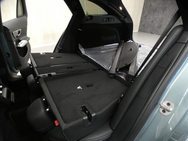 Eクラスステーションワゴン E200ステーションワゴンアバギャルドAMGラインP レザーEXC&デジタルインテリア&アドバンスドPKG 新車保証 現行 禁煙1オナ 黒革 パノラマSR ナビTV 全周C MBUXスーパースクリーン 3Dコックピット 温冷Pシート Dライト 19AW(46枚目)