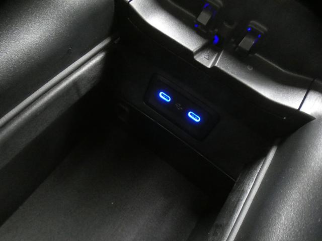 Eクラスステーションワゴン E200ステーションワゴンアバギャルドAMGラインP レザーEXC&デジタルインテリア&アドバンスドPKG 新車保証 現行 禁煙1オナ 黒革 パノラマSR ナビTV 全周C MBUXスーパースクリーン 3Dコックピット 温冷Pシート Dライト 19AW(67枚目)