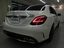C63 S コンフォート&AMGカーボン&AMGパフォーマンスPKG 後期 禁煙赤革 パノラマSR RSP ディストロ HUD Sヒーター ナビTV Bカメラ Pトランク ゴールドキャリパー&CCB 鍛造19AW(79枚目)