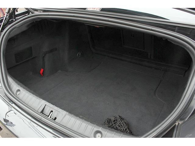 アルファ159 3.2 JTS Q4 Q-トロニック TI 後期モデル アイシン6AT 4WD TEZZOマフラー Frリップ&カーボンスイープ 19インチAW インマニ赤ペイント タワーバー スポーツレザー パワーシート HDDナビ Bカメラ 前後ドラレコ(24枚目)