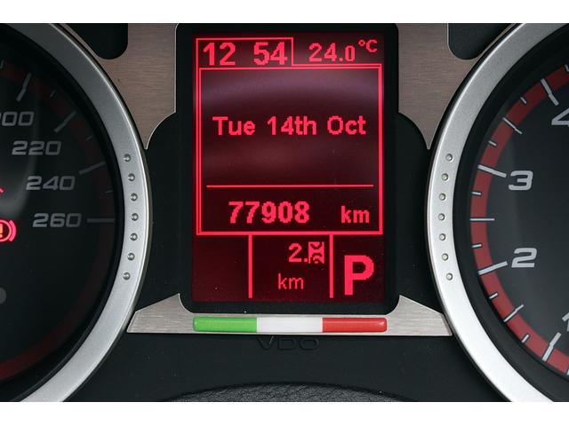 アルファ159 3.2 JTS Q4 Q-トロニック TI 後期モデル アイシン6AT 4WD TEZZOマフラー Frリップ&カーボンスイープ 19インチAW インマニ赤ペイント タワーバー スポーツレザー パワーシート HDDナビ Bカメラ 前後ドラレコ(26枚目)