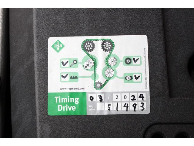 アルファGT クアドリフォリオ ドーロ 60台限定車 タイベル交換済み タンレザーシート 18インチAW キセノンライト パークセンサー 2DINナビ Bカメラ 前後ドラレコ シートヒーター 最終モデル(5枚目)