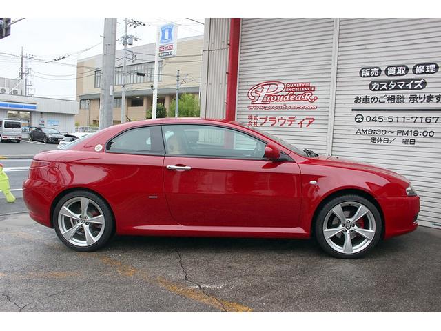 アルファGT クアドリフォリオ ドーロ 60台限定車 タイベル交換済み タンレザーシート 18インチAW キセノンライト パークセンサー 2DINナビ Bカメラ 前後ドラレコ シートヒーター 最終モデル(10枚目)