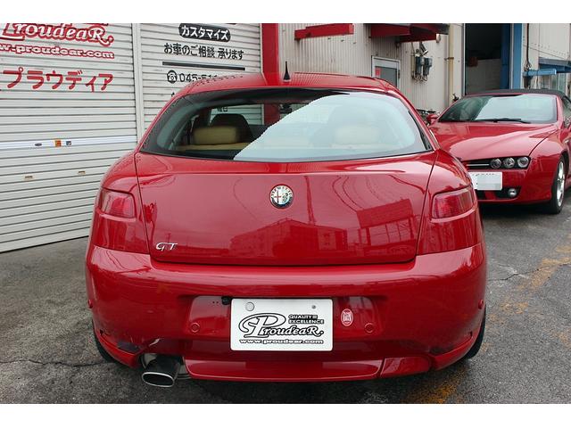 アルファGT クアドリフォリオ ドーロ 60台限定車 タイベル交換済み タンレザーシート 18インチAW キセノンライト パークセンサー 2DINナビ Bカメラ 前後ドラレコ シートヒーター 最終モデル(12枚目)