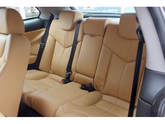 アルファGT クアドリフォリオ ドーロ 60台限定車 タイベル交換済み タンレザーシート 18インチAW キセノンライト パークセンサー 2DINナビ Bカメラ 前後ドラレコ シートヒーター 最終モデル(22枚目)