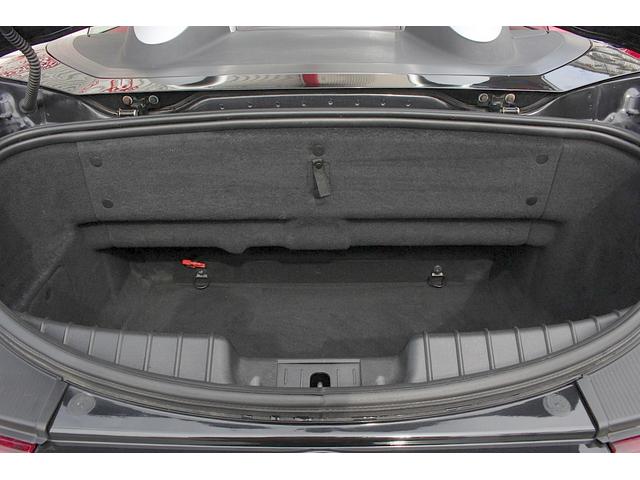 アルファスパイダー 3.2 JTS Q4 Qトロ ディスティンク V6EG アイシン6速AT 4WD キセノン TI用19AW ブレンボキャリパー レッドフラウレザーシート パワーシート パドルシフト 2DINナビ パークセンサー(22枚目)