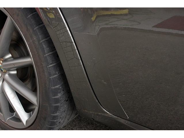 アルファ159 1750TBI 新車並行 1750ターボ 左6速MT TIパッケージ キセノン スポーツサス 19インチAW サイドスカート パークセンサー スポーツシート アルミコンソール 2DINナビ Bカメラ クルコン(12枚目)