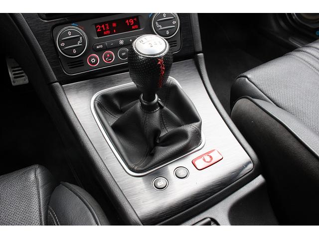 アルファ159 1750TBI 新車並行 1750ターボ 左6速MT TIパッケージ キセノン スポーツサス 19インチAW サイドスカート パークセンサー スポーツシート アルミコンソール 2DINナビ Bカメラ クルコン(32枚目)