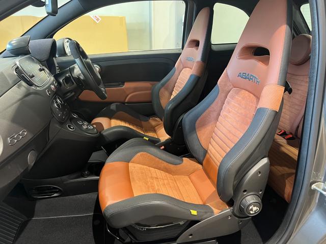 アバルト５９５ コンペティツィオーネ　弊社オーナー様下取り　ワンオーナー車　ドラレコ付き　ＥＴＣ付き　ブラウンサベルトシート　レコードモンツァマフラー　キセノンヘッドライト　禁煙車　純正１７インチアルミホイール（15枚目）