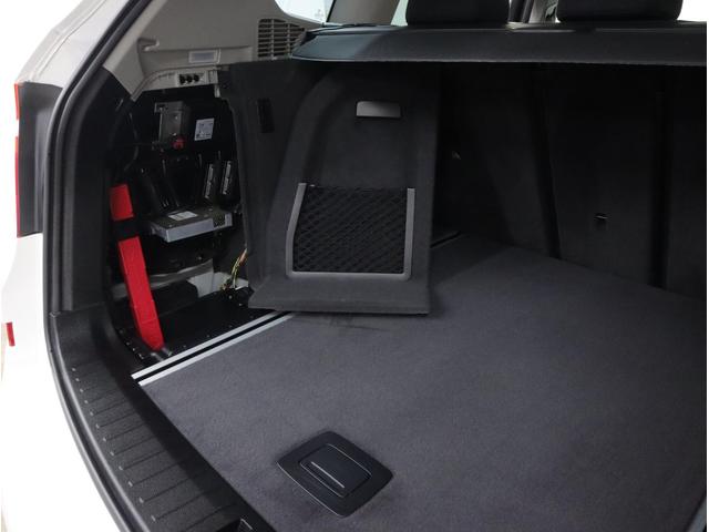 Ｘ３ ｘＤｒｉｖｅ　２０ｄ　メモリーＰシート　タッチレスＰゲート　ナビ３６０°カメラ走行中ＴＶ　衝突軽減　レーンキープ　コンフォートアクセス　ＰＤＣ　１７ＡＷ　デイライト付アダプティブＨＩＤライト　ＬＥＤフォグ　８速ＡＴ　後期型（78枚目）