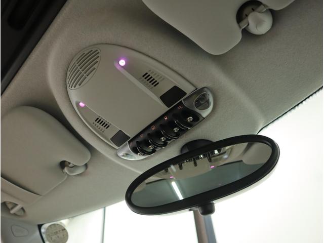 MINI クーパーS パノラマガラスサンルーフ ベージュ革シート/ヒーター HIDライト パドルシフト付6速ステップトロニックAT 純正17AW フォグランプ プッシュスタート Blackジャック・ドア&ルームミラーカバー(22枚目)