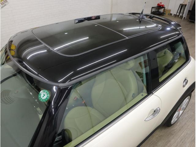 MINI クーパーS パノラマガラスサンルーフ ベージュ革シート/ヒーター HIDライト パドルシフト付6速ステップトロニックAT 純正17AW フォグランプ プッシュスタート Blackジャック・ドア&ルームミラーカバー(46枚目)