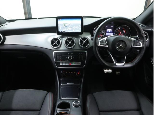 CLAクラス シューティングブレーク CLA180 シューティングブレーク スポーツ 後期 AMGスタイリングP タッチレスPゲート 180°Bカメ カープレイ 前後ドラレコ キーレスゴー 衝突軽減 自動追従 ブラインドスポット AMG18AW HID PTS 半革/ヒータ ナビTV(8枚目)