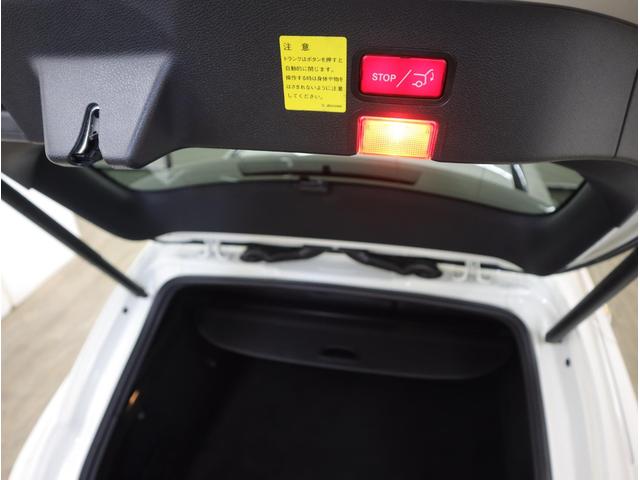 CLAクラス シューティングブレーク CLA180 シューティングブレーク スポーツ 後期 AMGスタイリングP タッチレスPゲート 180°Bカメ カープレイ 前後ドラレコ キーレスゴー 衝突軽減 自動追従 ブラインドスポット AMG18AW HID PTS 半革/ヒータ ナビTV(12枚目)