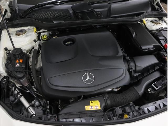 CLAクラス シューティングブレーク CLA180 シューティングブレーク スポーツ 後期 AMGスタイリングP タッチレスPゲート 180°Bカメ カープレイ 前後ドラレコ キーレスゴー 衝突軽減 自動追従 ブラインドスポット AMG18AW HID PTS 半革/ヒータ ナビTV(30枚目)