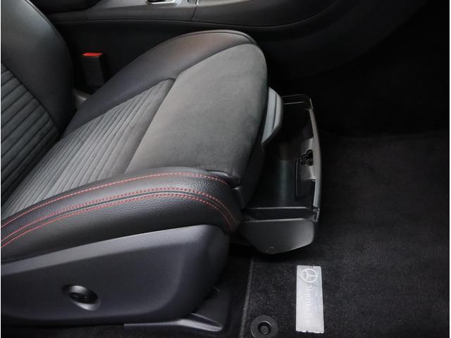 CLAクラス シューティングブレーク CLA180 シューティングブレーク スポーツ 後期 AMGスタイリングP タッチレスPゲート 180°Bカメ カープレイ 前後ドラレコ キーレスゴー 衝突軽減 自動追従 ブラインドスポット AMG18AW HID PTS 半革/ヒータ ナビTV(68枚目)