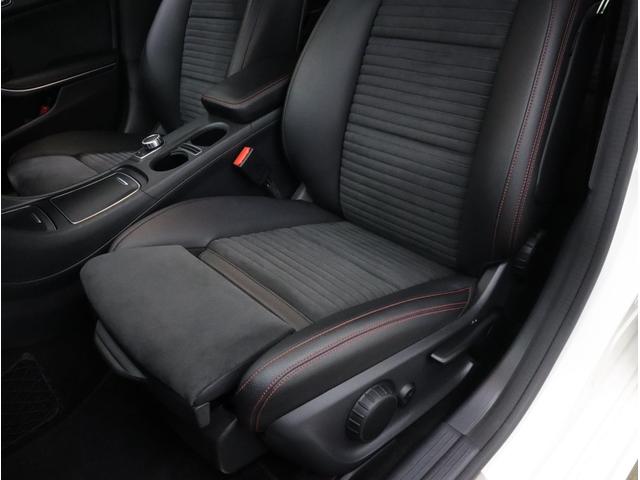 CLAクラス シューティングブレーク CLA180 シューティングブレーク スポーツ 後期 AMGスタイリングP タッチレスPゲート 180°Bカメ カープレイ 前後ドラレコ キーレスゴー 衝突軽減 自動追従 ブラインドスポット AMG18AW HID PTS 半革/ヒータ ナビTV(69枚目)