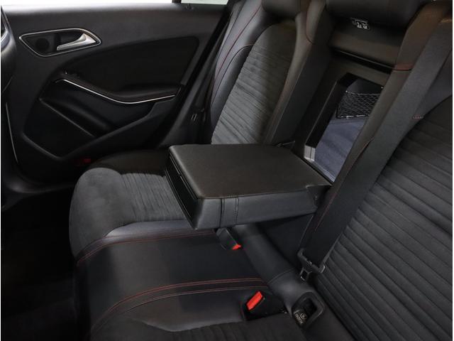 CLAクラス シューティングブレーク CLA180 シューティングブレーク スポーツ 後期 AMGスタイリングP タッチレスPゲート 180°Bカメ カープレイ 前後ドラレコ キーレスゴー 衝突軽減 自動追従 ブラインドスポット AMG18AW HID PTS 半革/ヒータ ナビTV(72枚目)