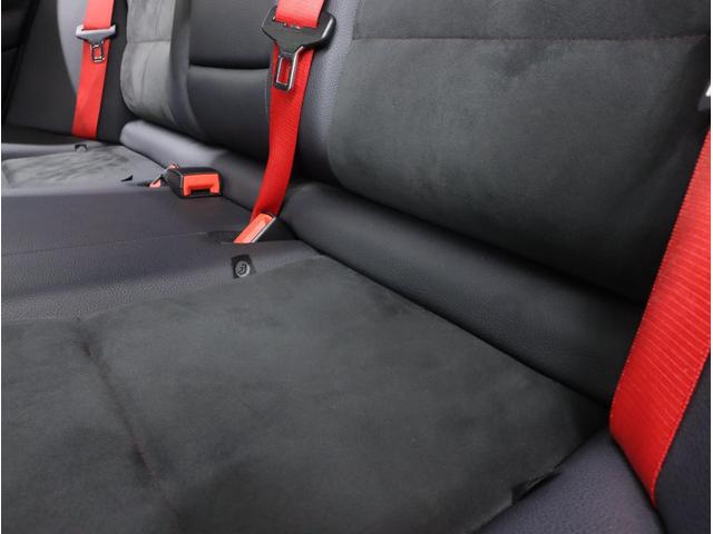 Cクラス C200ブルーエフィシェンシーアバンギャルド AMGスポーツパッケージプラス アルカンターラ革コンビ左右メモリーPシート キーレスゴー PTS AMG18インチAW 大径ブレーキ 自動追従 衝突軽減 ブラインドスポット ナビBカメラTV ドラレコ(70枚目)