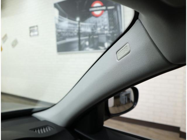 320i 後期型 直噴エンジン 電動パワステ 記録簿10枚 コンフォートアクセス HDDナビ/地デジTV(走行制限解除)/DVD/MSV/AUX HIDライト LEDウインカー メモリー付Pシート 純正16AW(69枚目)