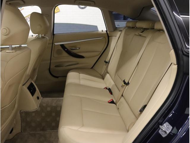 3シリーズ 320iグランツーリスモ ラグジュアリーラウンジ 限定140台 専用革Pシート/ヒータ 衝突軽減 車線逸脱警告 ヘッドアップD 自動追従クルコン ナビ/Fサイド&Topビューカメラ PDC 18AW コンフォートアクセス タッチレスPゲート ドラレコ(11枚目)