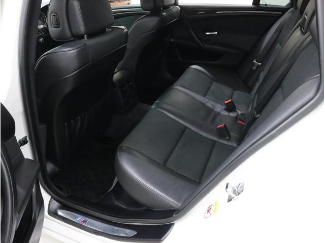 5シリーズ 525iツーリング Mスポーツパッケージ 天井張替済 半革スポーツ・メモリーPシート コンフォートアクセス 記録14枚 前後ドラレコ 純正ナビ Bカメ&ミラーモニター M18インチAW アクティブステア プッシュスタート アダプティブHID(64枚目)