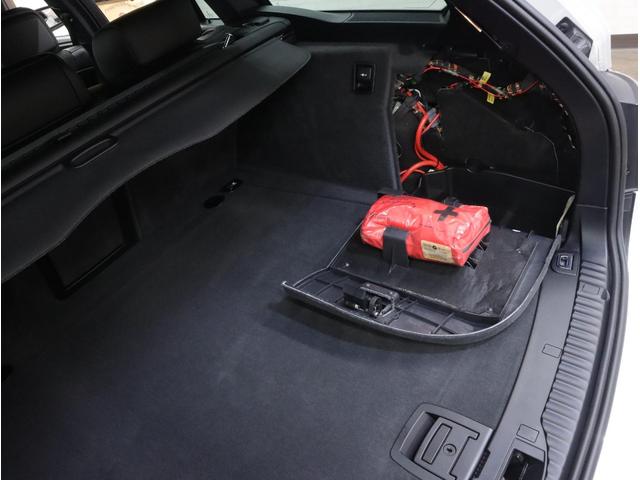 5シリーズ 525iツーリング Mスポーツパッケージ 天井張替済 半革スポーツ・メモリーPシート コンフォートアクセス 記録14枚 前後ドラレコ 純正ナビ Bカメ&ミラーモニター M18インチAW アクティブステア プッシュスタート アダプティブHID(76枚目)