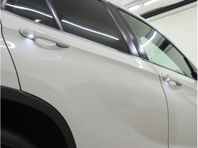 �h�A���b�N�̊J���Ɠ����ɓ_������A�h�A�n���h���ɓ����̂k�d�c�E�F���J�������v�͂��ׂẴh�A�ɑ����B�����Ɠ_�����������A��Ԃ̑������Ƃ炵�Ă���܂��B