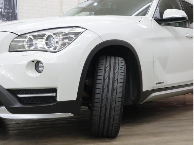 �R�����ɐ؂��A�h�C�c�ԓ��L�̃X�e�A�����O�p�x�B�O�ς���z��������͂邩�ɏ���肪�����A�Z��X��ɉ؊X�A�������ԏ�ł��A�v���ʂ�̎��񂵂��\�ł��B