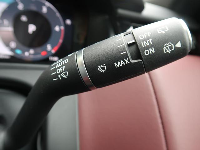 レンジローバーヴェラール ダイナミック　ＨＳＥ　Ｄ２００　認定中古車　シートエアコン　全周囲カメラ　パノラミックルーフ　パワーシート　パワーシートメモリー　ＭＥＲＩＤＩＡＮ　電動調整ステアリングコラム　衝突軽減　純正ナビ　パワーテールゲート（62枚目）