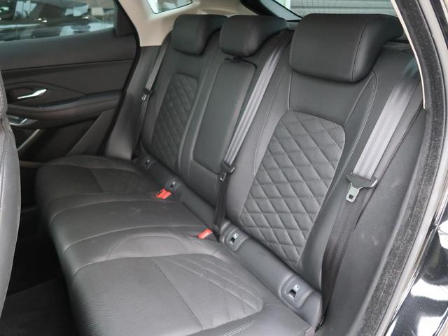 Ｅペイス ＨＳＥ　３００ＰＳ　認定中古車　パワーテールゲート　パークアシスト　アダプティブクルーズコントロール　インタラクティブドライバーズディスプレイ　シートメモリ　メモリ付きパワーシート　バックモニター　黒革シート（31枚目）