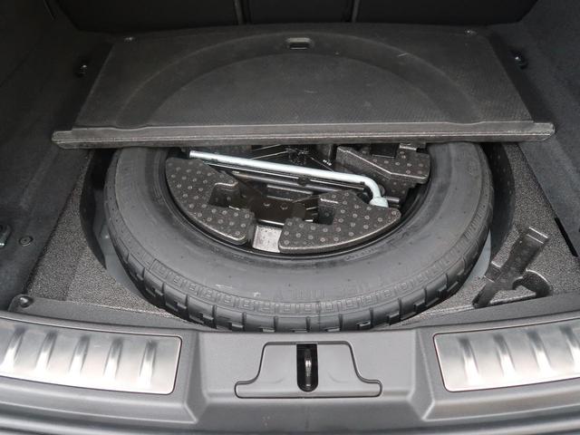 レンジローバーイヴォーク Ｒ－ダイナミック　Ｓ　認定中古車　シートヒーター　ステアリングパドルシフト　パワーテールゲート　パワーシート　アップルカープレイ　パークアシスト　アダプティブクルーズコントロール　全周囲カメラ　アルミホイール　キーレス（56枚目）