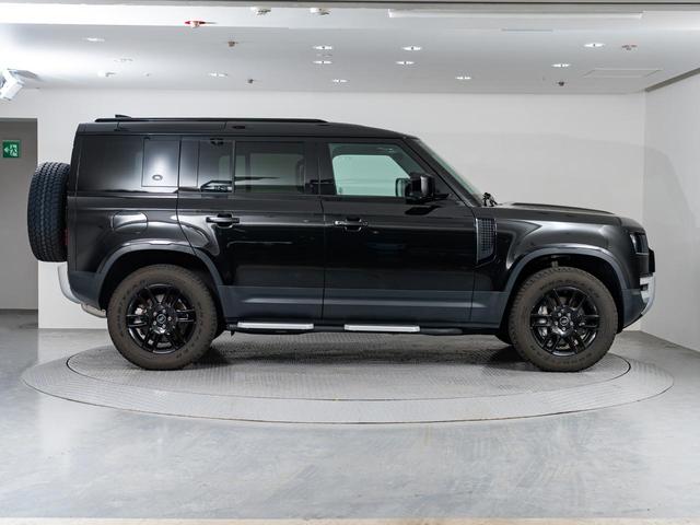 ディフェンダー 110S D300 認定中古車 パノラミックルーフ 衝突軽減 全席シートヒーター 純正19インチAW ブラックパック ワンオーナー サイドステップ アップルカープレイ 全周囲カメラ セミパワーシート ナビ(24枚目)