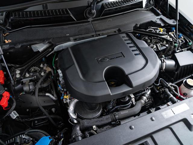 ディフェンダー 110S D300 認定中古車 パノラミックルーフ 衝突軽減 全席シートヒーター 純正19インチAW ブラックパック ワンオーナー サイドステップ アップルカープレイ 全周囲カメラ セミパワーシート ナビ(43枚目)