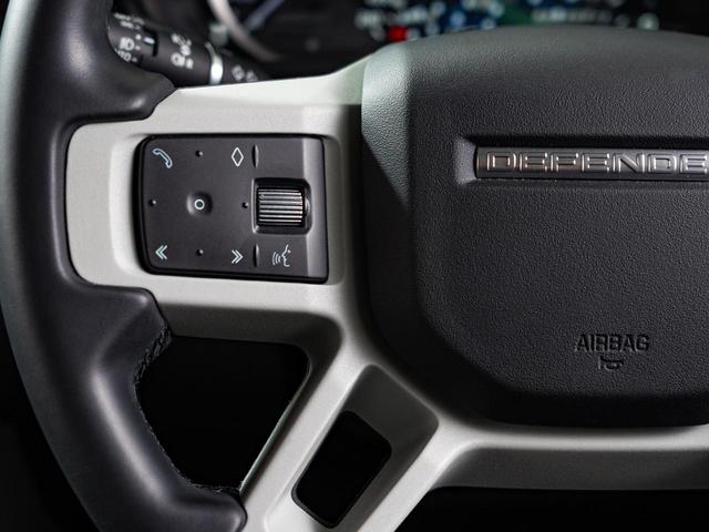 ディフェンダー 110S D300 認定中古車 パノラミックルーフ 衝突軽減 全席シートヒーター 純正19インチAW ブラックパック ワンオーナー サイドステップ アップルカープレイ 全周囲カメラ セミパワーシート ナビ(55枚目)