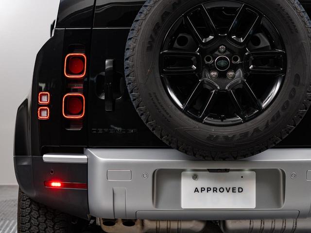 ディフェンダー 110S D300 認定中古車 パノラミックルーフ 衝突軽減 全席シートヒーター 純正19インチAW ブラックパック ワンオーナー サイドステップ アップルカープレイ 全周囲カメラ セミパワーシート ナビ(62枚目)