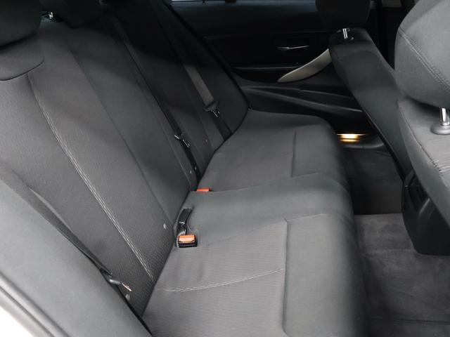 ３シリーズ ３２０ｉ　ＳＥ　ナビ　ＥＴＣ　アルミ（23枚目）